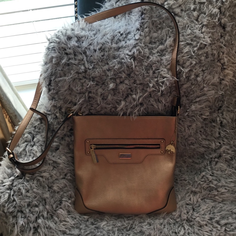 Crossover bag